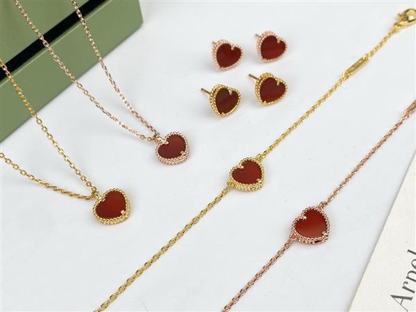 202427165435808 4020